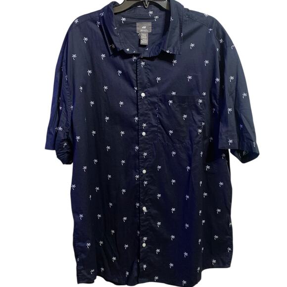 H&M Short Sleeve Button Down Navy Shirt XXL - Picture 1 of 3